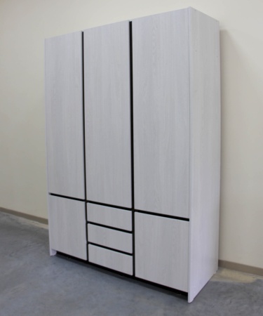 Бостон Шкаф 3-х створчатый Анкор светлый / Венге