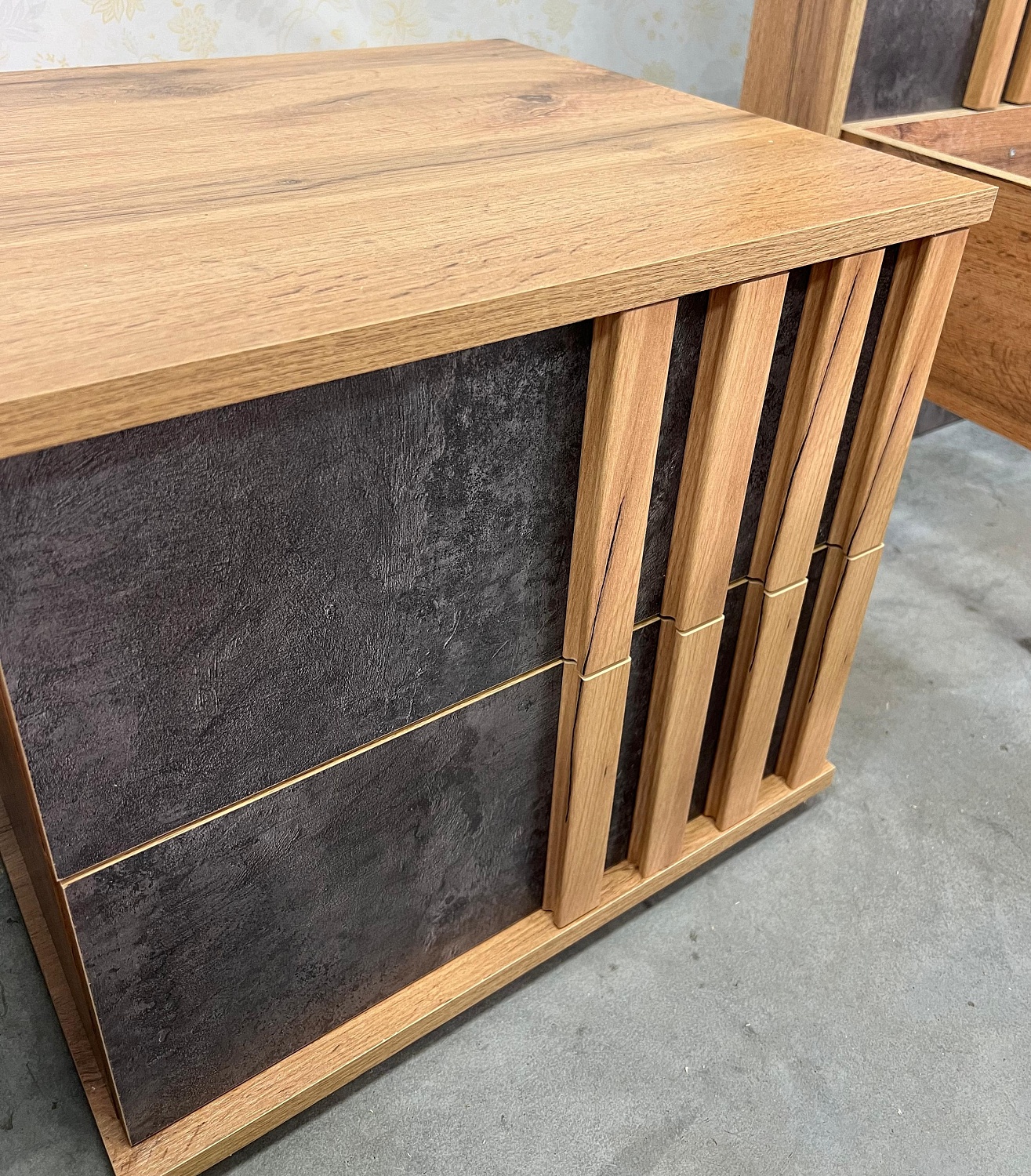 Марракеш Тумба прикроватная Дуб вотан / Цемент темный Марракеш Тумба прикроватная Дуб вотан / Цемент темный